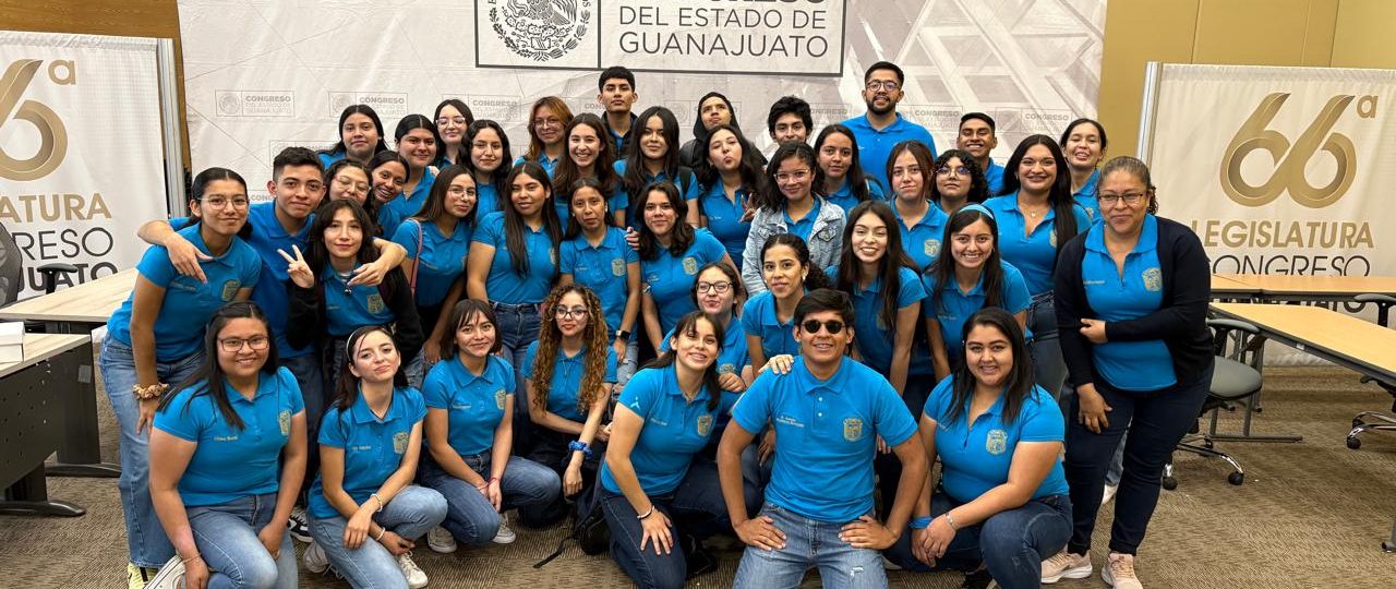 Estudiantes de la Universidad de Guanajuato concientizan sobre la diabetes