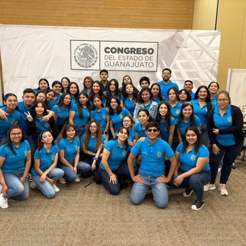 Estudiantes de la Universidad de Guanajuato concientizan sobre la diabetes