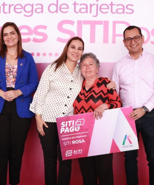 Entregan tarjeta SiTi Rosa a mujeres irapuatenses