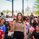 Entregan tarjetas del programa “Jóvenes Construyendo el Futuro”