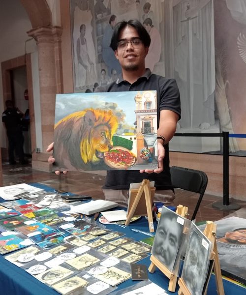 Impulsan a emprendedores leoneses para ofrecer sus productos