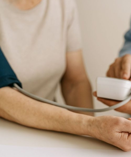Buena alimentación, actividad física y cambio de hábitos, esenciales para prevenir la hipertensión arterial