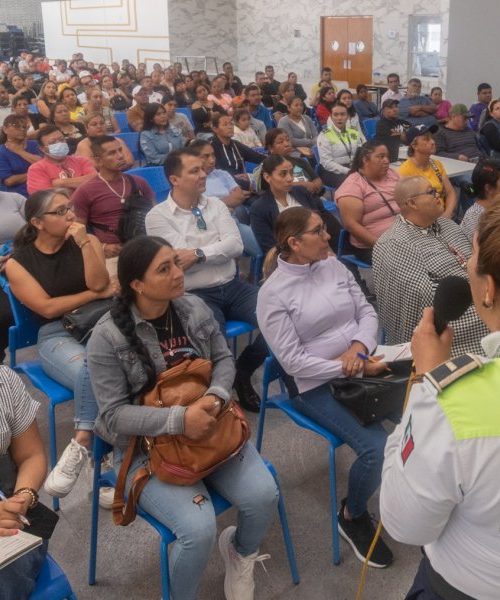 Incentivan a padres de familia a influir en el manejo responsable de vehículos