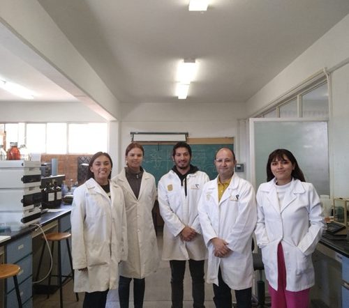 Investigadores UG desarrollan tecnología sostenible para el tratamiento de agua con luz solar