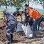 Autoridades municipales atienden afectación por lluvias en comunidad Tejamanil