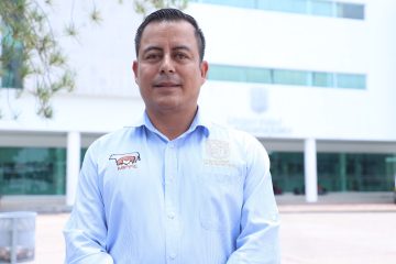 Investigador UG lidera proyecto sobre ecotoxicidad de antibióticos veterinarios en polinizadores y ecosistemas
