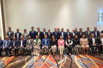 Gobernadora se reúne con sector empresarial para dialogar sobre proyectos estratégicos para el Estado