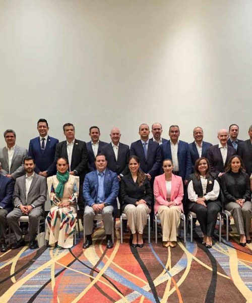 Gobernadora se reúne con sector empresarial para dialogar sobre proyectos estratégicos para el Estado