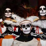 Inicia festival Reviviendo Tradiciones con encendido de altar monumental en Irapuato