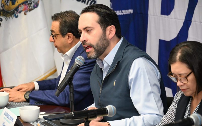 Aldo Márquez destaca la participación de mujeres en AN