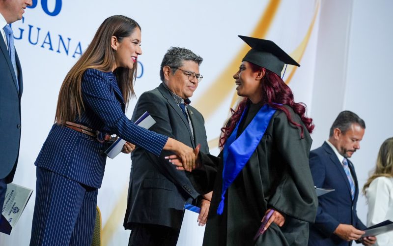 La UVEG transforma vidas y cambia destinos de más estudiantes