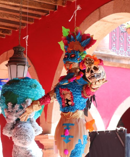 Invitan a participar en Concurso Anual de Piñatas en León