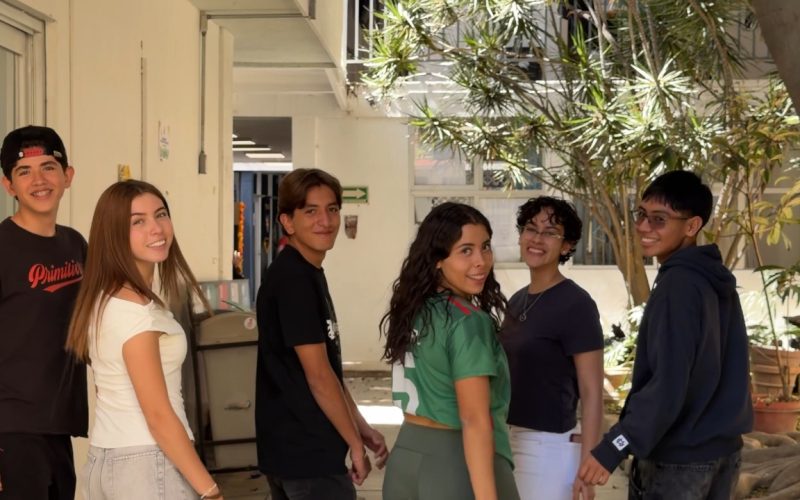 Escuela de Nivel Medio Superior Centro Histórico León de la UG destaca por su servicio educativo de calidad