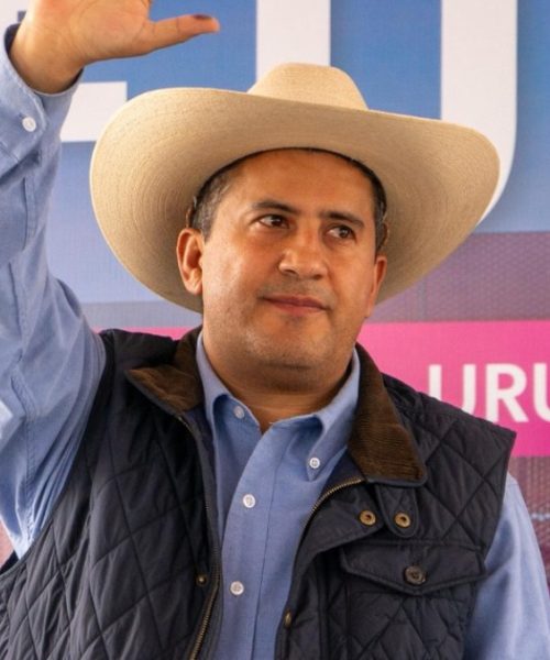 Ejecutan a Carlos Manzo Rodríguez, alcalde de Uruapan