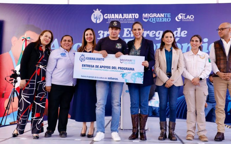 El Gobierno de Guanajuato entrega apoyos económicos para personas migrantes
