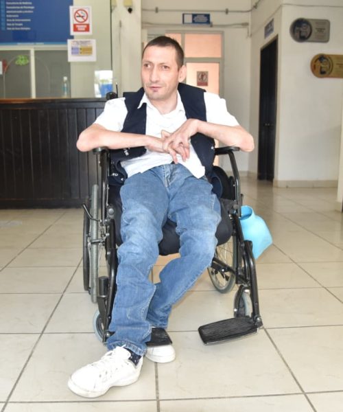 Gabriel nació con parálisis cerebral infantil, pero eso no limitó su camino