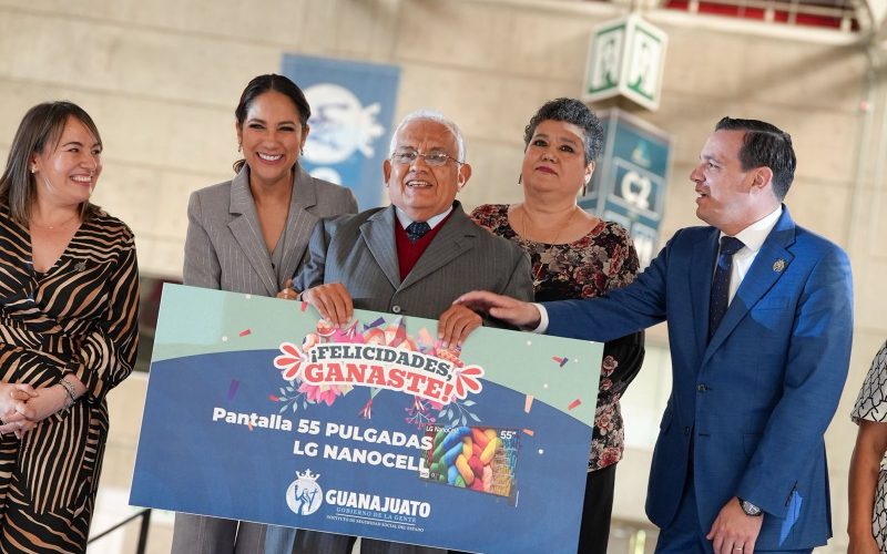 Gobierno Estatal reconoce trayectoria de las y los jubilados de Guanajuato