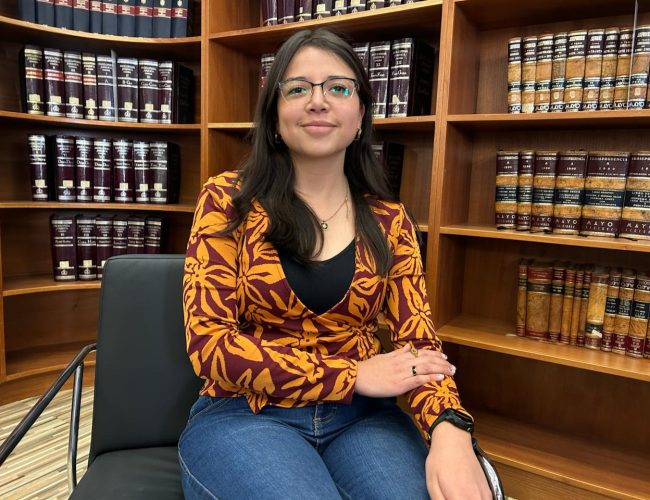 Investigadora universitaria UG obtiene premio internacional por innovador proyecto sobre el tratamiento de aguas residuales