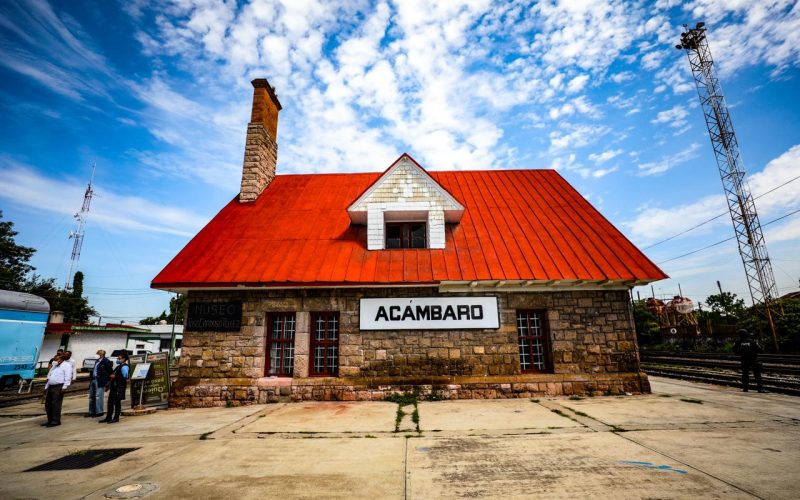 Más apoyos, más obras y más servicios en favor de familias acambarenses