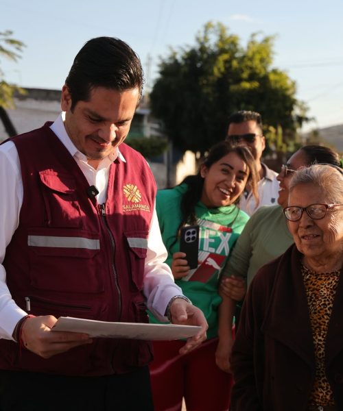 Alcalde salmantino supervisa obras en colonias