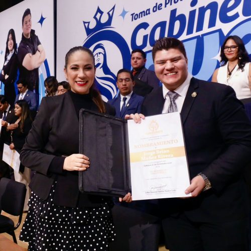 Jóvenes se integran en la toma de decisiones del Gobierno de la Gente