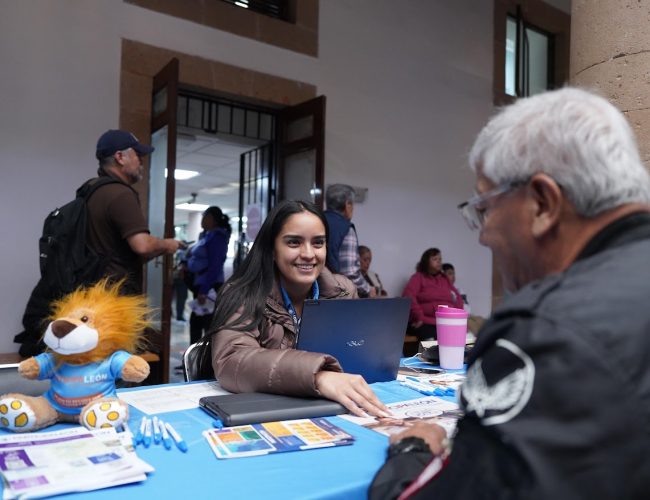 Destaca León en atención ciudadana