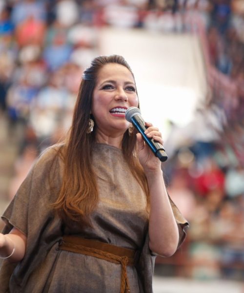 Gobernadora: Construimos obras que acercan a las familias