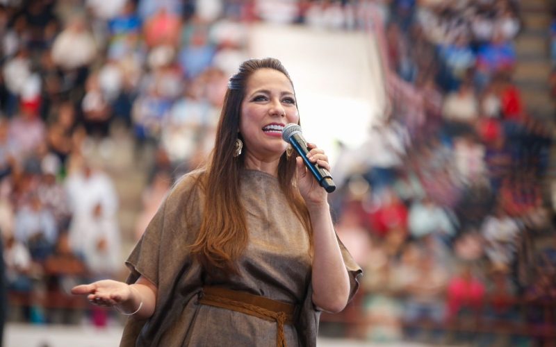 Gobernadora: Construimos obras que acercan a las familias