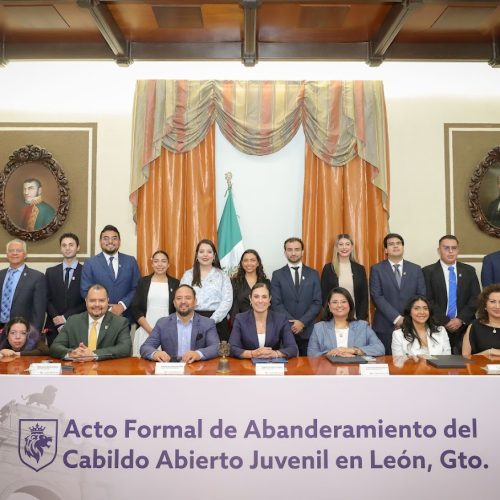 León integra por primera vez el Cabildo Abierto Juvenil para construir una mejor ciudad