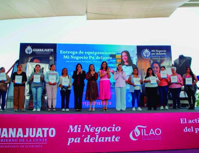 Gobernadora entrega apoyos a emprendedoras con “Mi Negocio Pa’Delante”