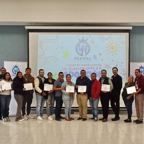 PEPNNA promueve cultura de adopción responsable con taller en Celaya