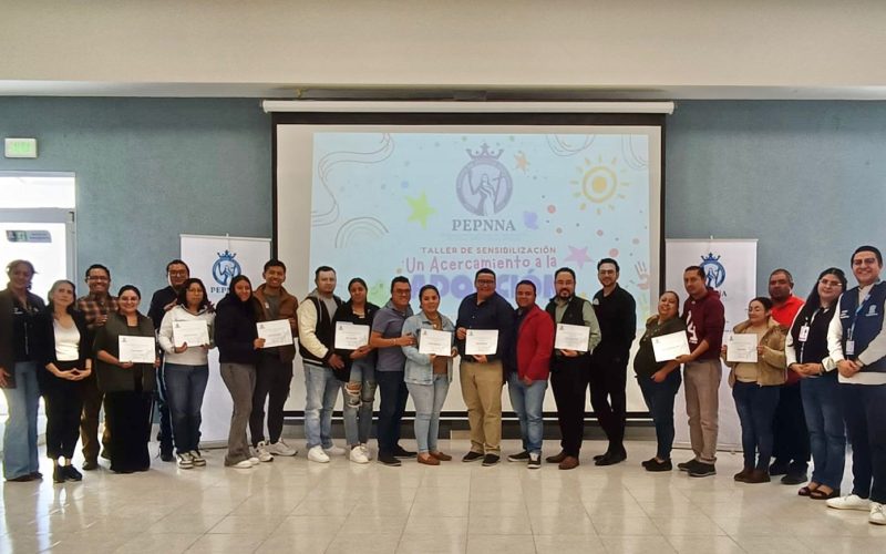 PEPNNA promueve cultura de adopción responsable con taller en Celaya