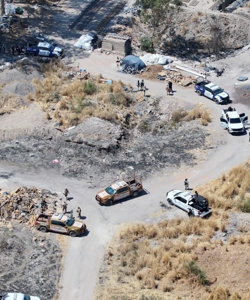 Autoridades estatales y federales encuentran toma clandestina y aseguran 25 mil litros de hidrocarburo en Cortazar
