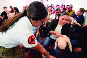 Capacitan a personal educativo de Silao en primeros auxilios