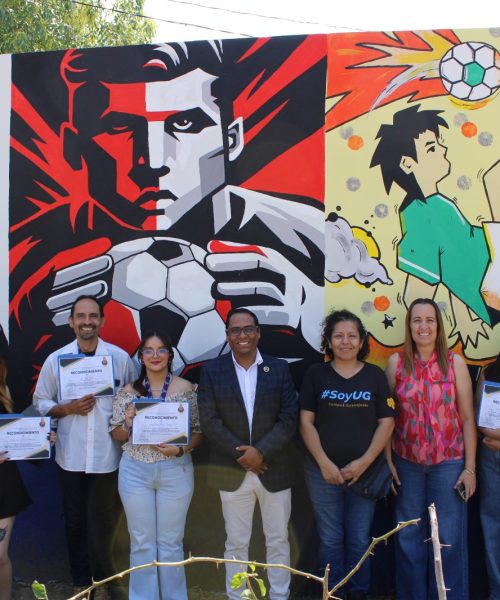 Comunidad universitaria participa en estrategia “Tequios por la Paz” con temática del Mundial