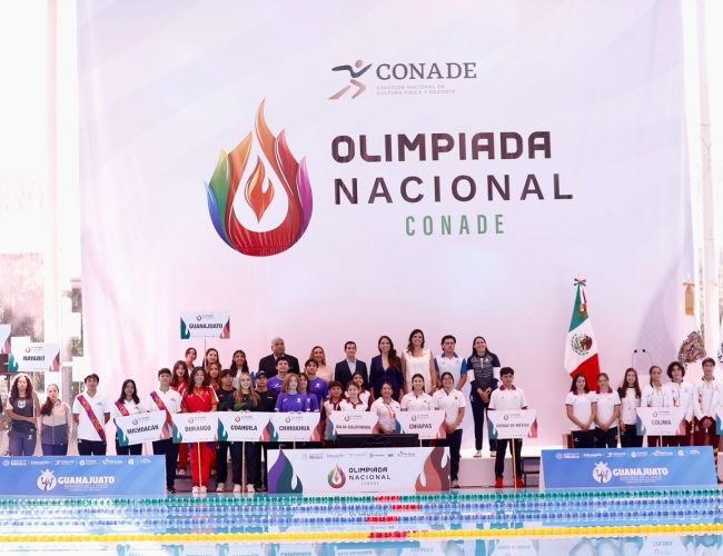Inaugura Gobernadora la Olimpiada de Natación CONADE