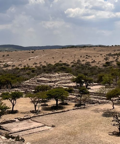 La Casa de la Noche Más Larga