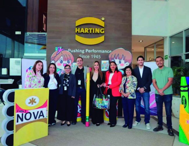 Donatón de útiles escolares para favorecer el aprendizaje de estudiantes silaoenses