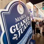 Cuatrocientas cincuenta marcas, cuatrocientas cincuenta historias
