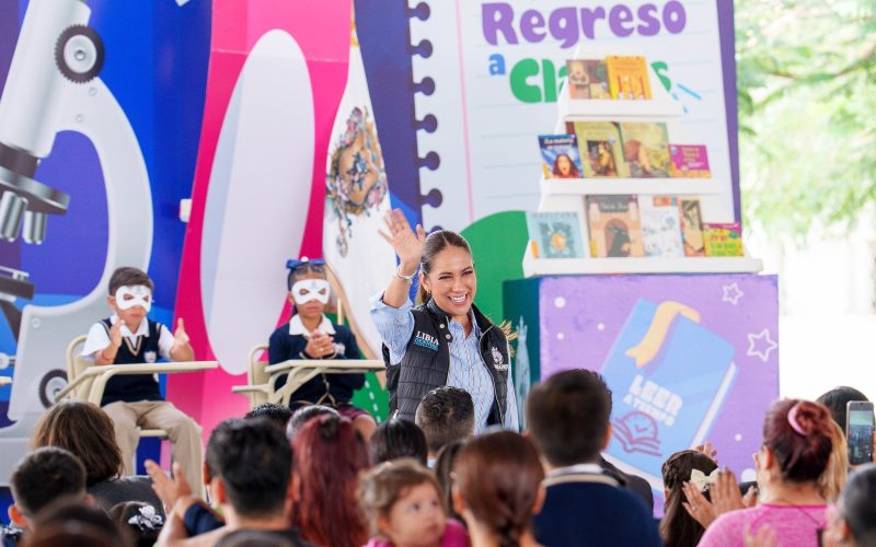 Gobernadora de Guanajuato refrenda su compromiso con la educación