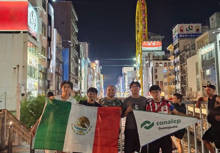 CONALEP Guanajuato destaca a nivel internacional y obtiene primer lugar de robótica en Japón