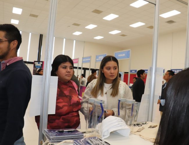 Conexión Laboral para las Juventudes acerca estudiantes UG con sector productivo del estado