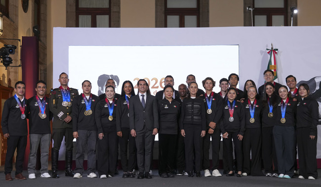 Gobierno Federal anuncia aumento de becas a deportistas por históricos resultados en Juegos Centroamericanos y del Caribe Santo Domingo
