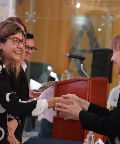Reconoce UG la trayectoria de personal jubilado y agradece su legado
