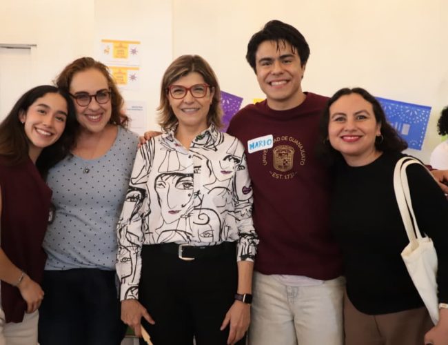 UG recibe talento internacional y envía a 111 estudiantes a 18 países