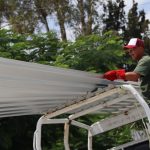 Fortalecen atención a comunidades salmantinas con entrega de apoyos para vivienda