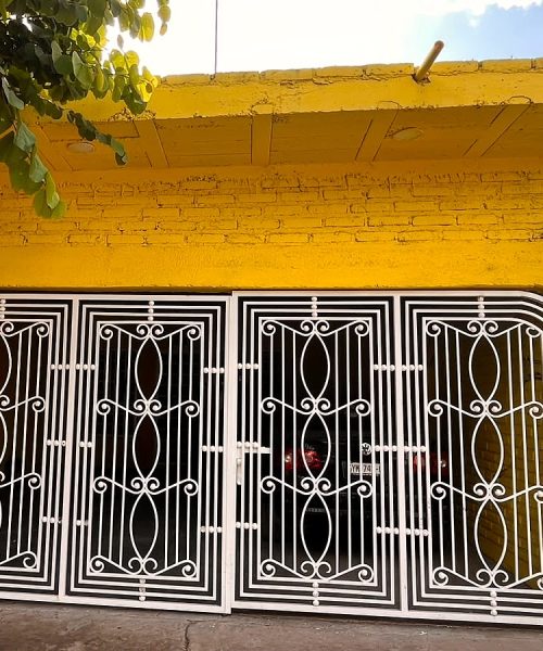 Cuando una casa recupera su color