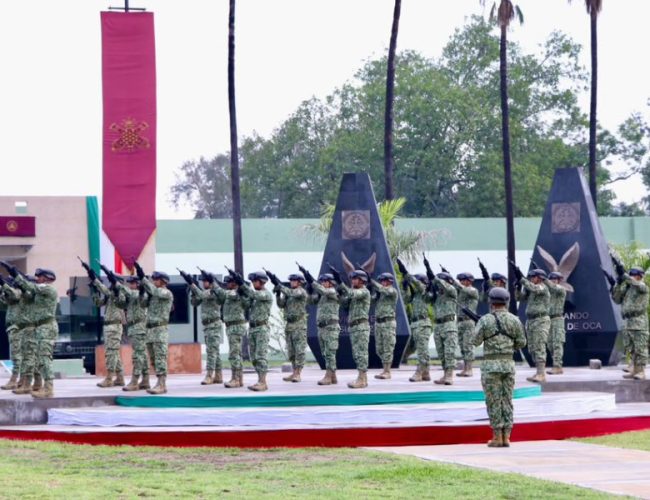 Conmemoran aniversario de la batalla de Chapultepec y honran a los niños héroes en Irapuato