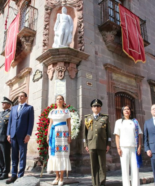 Gobernadora conmemora en San Miguel de Allende el 216 aniversario de la Independencia de México