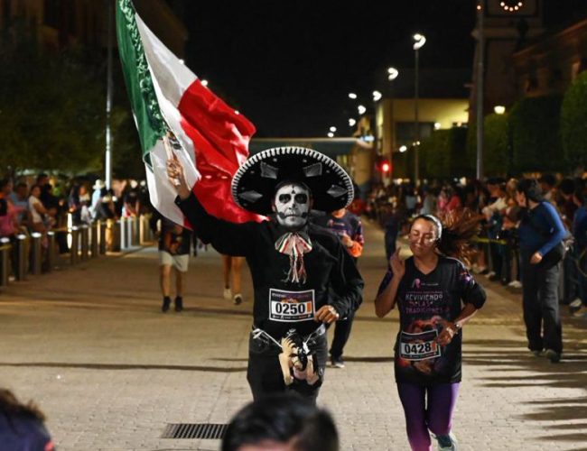 Gran carrera nocturna “Corre entre la vida y la memoria” en Irapuato